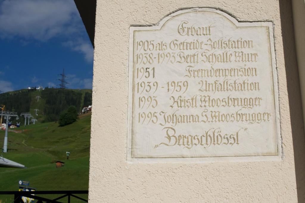 Das Bergschloessl - Very Special Hotel Sankt Anton am Arlberg Exterior photo